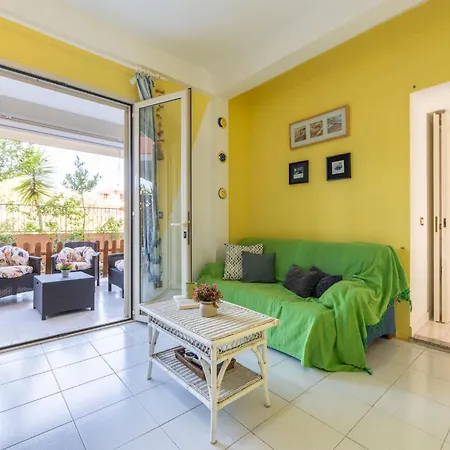 Σπίτι διακοπών Domus Centro By Interhome Villasimius