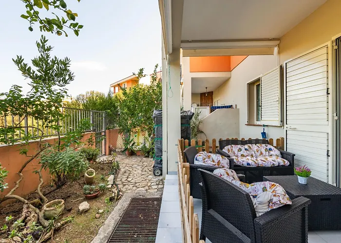 Dom wakacyjny Domus Centro By Interhome